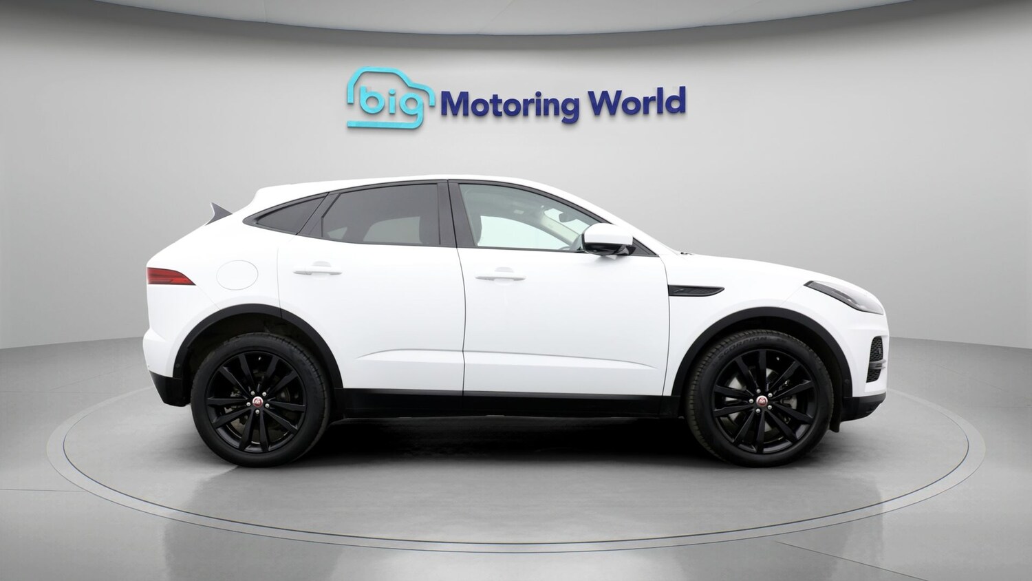 Used Jaguar E-Pace 2021 for sale - 77323531: Photo 8