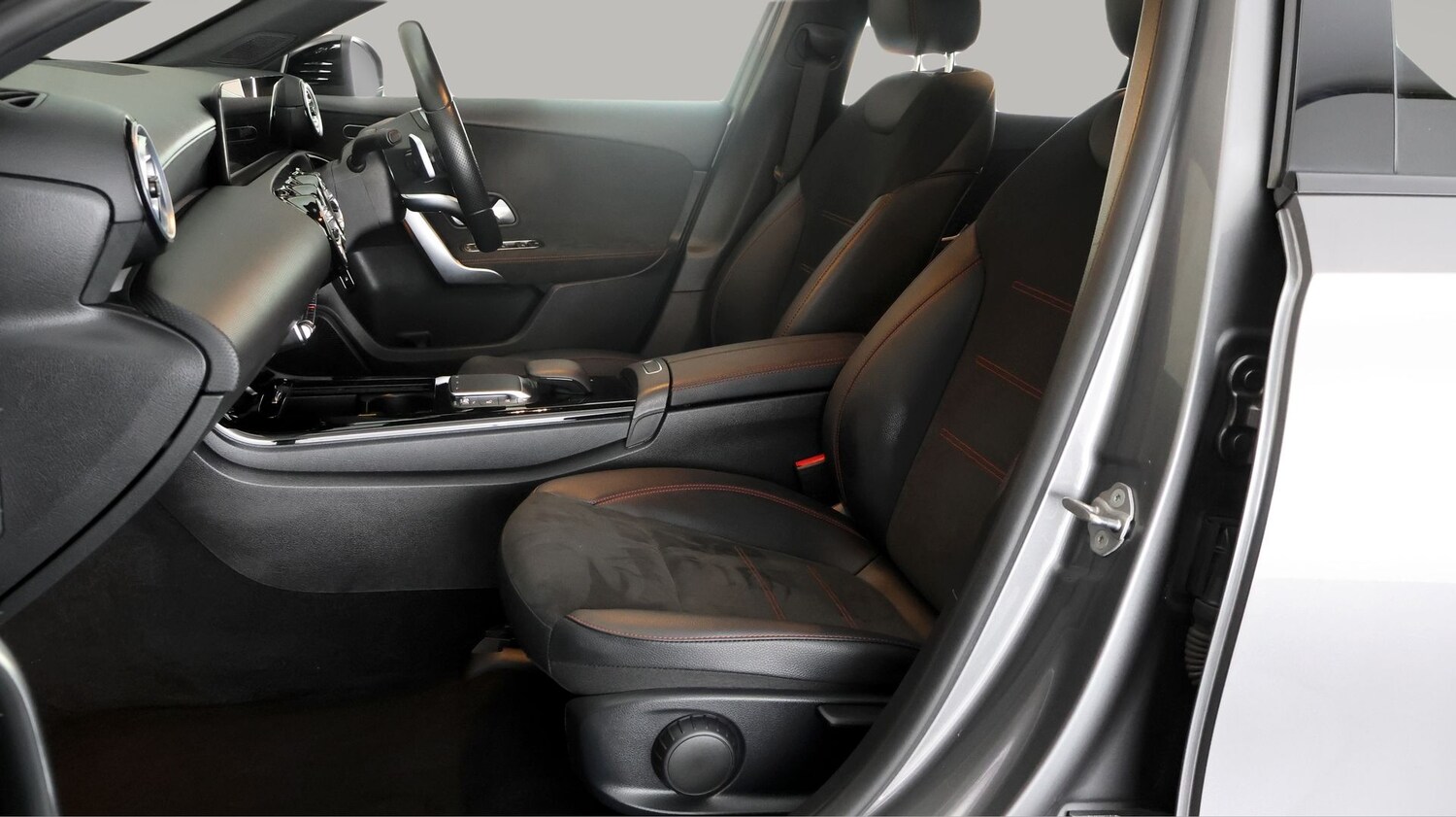 Used Mercedes-Benz A-Class for sale - 77465541: Photo 13