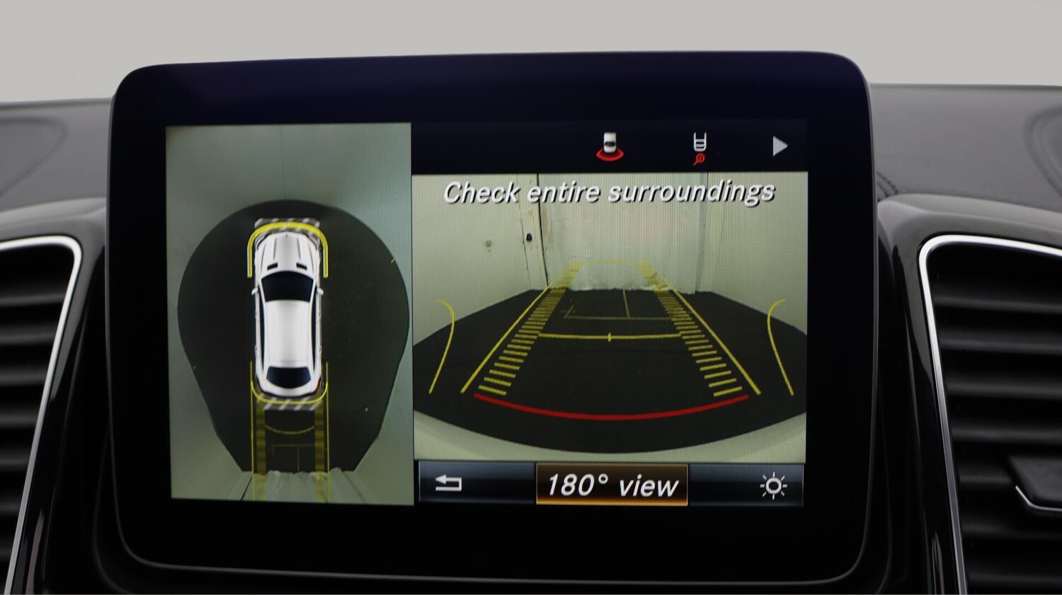 Used Mercedes-Benz GLE 2017 for sale - 76484413: Photo 28