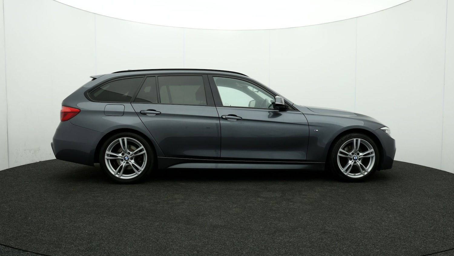 Used BMW 3 Series 2019 for sale - 76809600: Photo 26