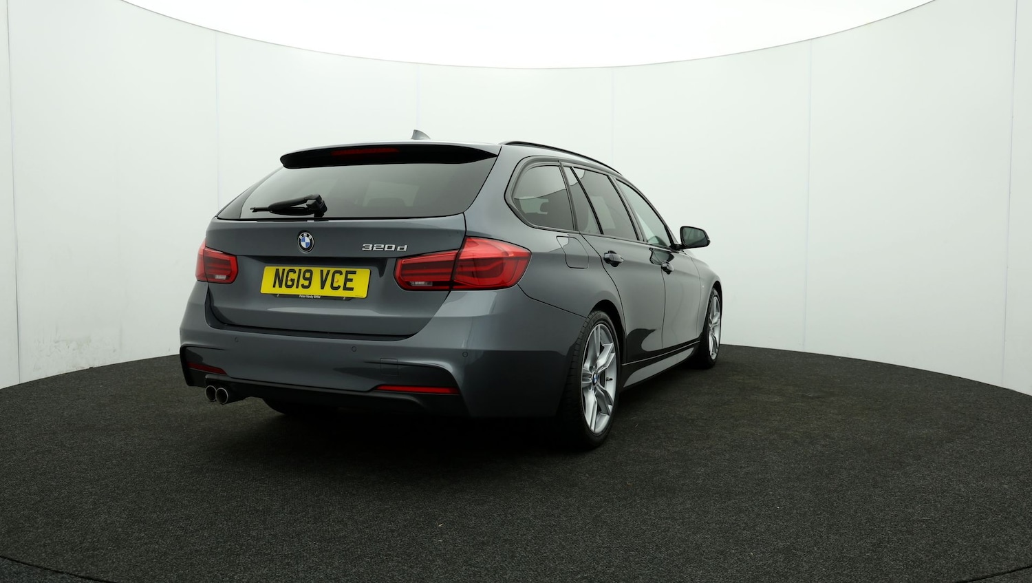 Used BMW 3 Series 2019 for sale - 76809600: Photo 76