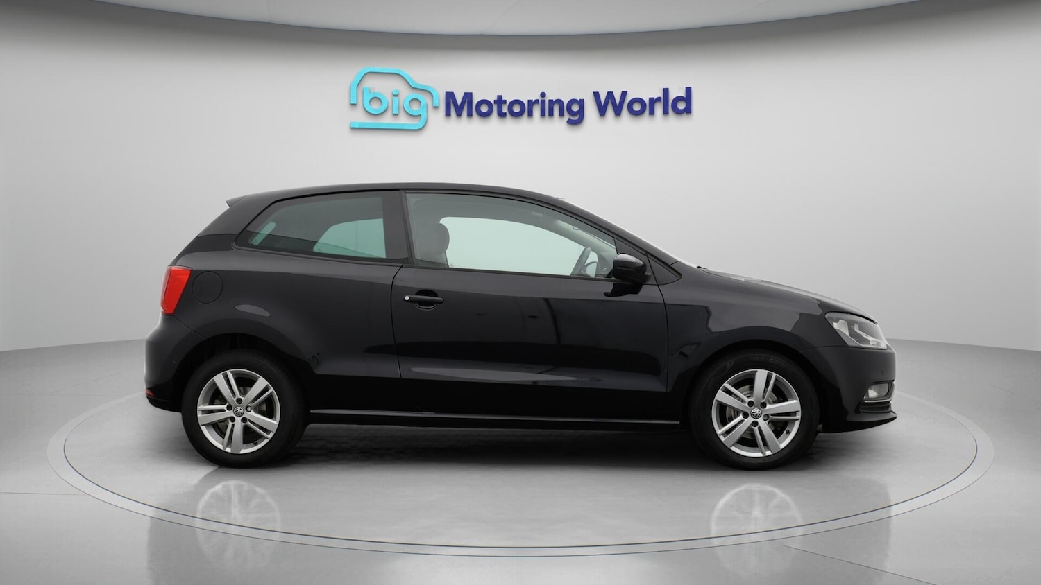 Used Volkswagen Polo 2017 for sale - 76380853: Photo 8