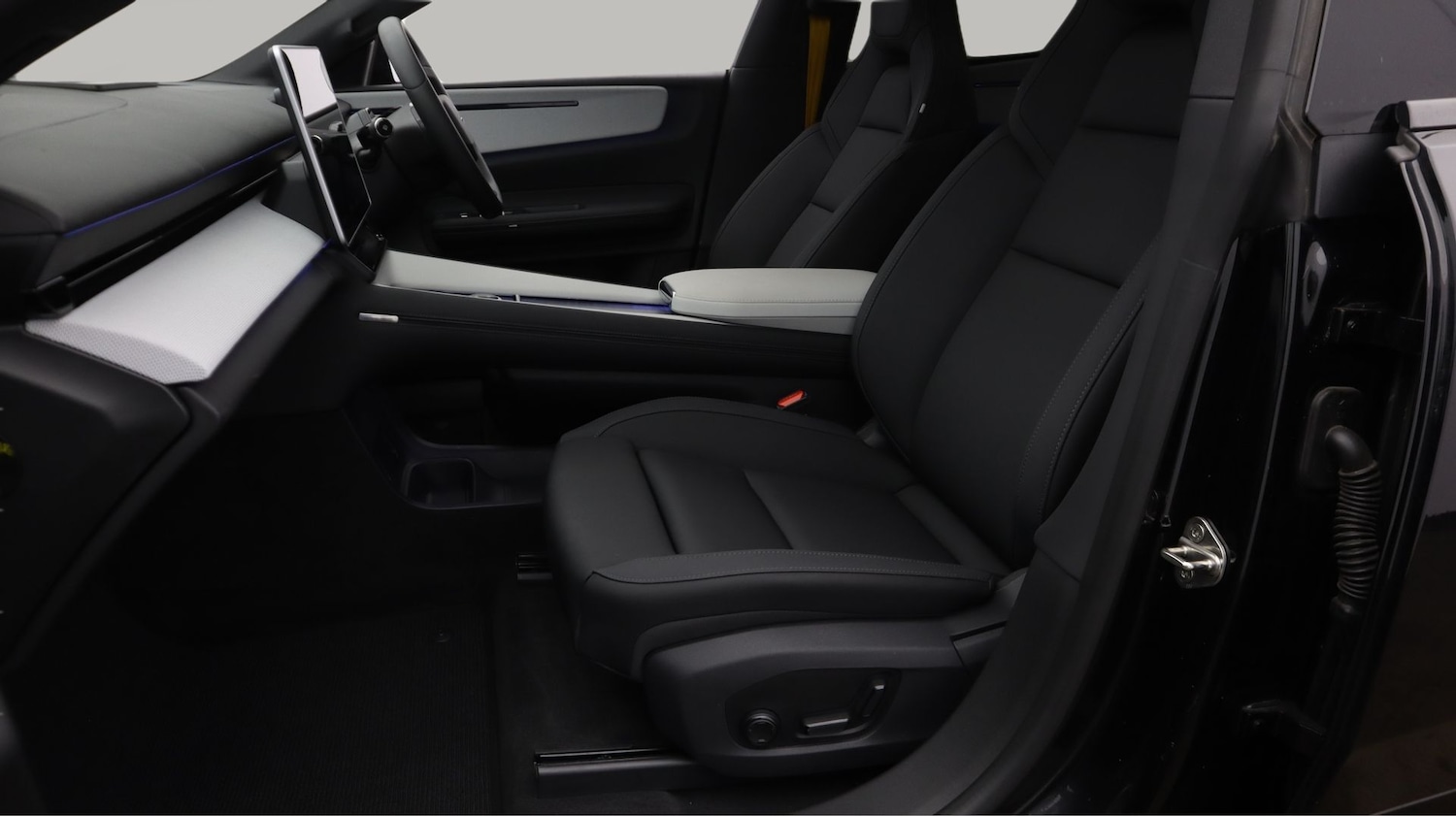 Used Polestar Polestar 4 2025 for sale - 77578321: Photo 14