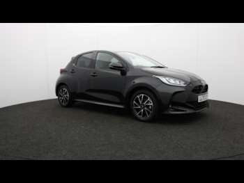 2022 (72) - 1.5 VVT-h Design Hatchback 5dr Petrol Hybrid E-CVT Euro 6 (s/s) (116 ps)