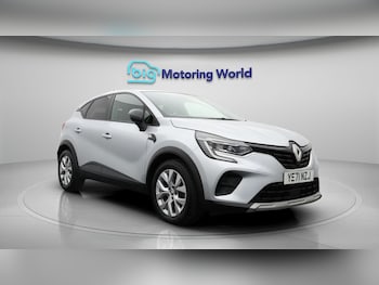 Used Renault Captur 2021 for sale - 77662399: Photo