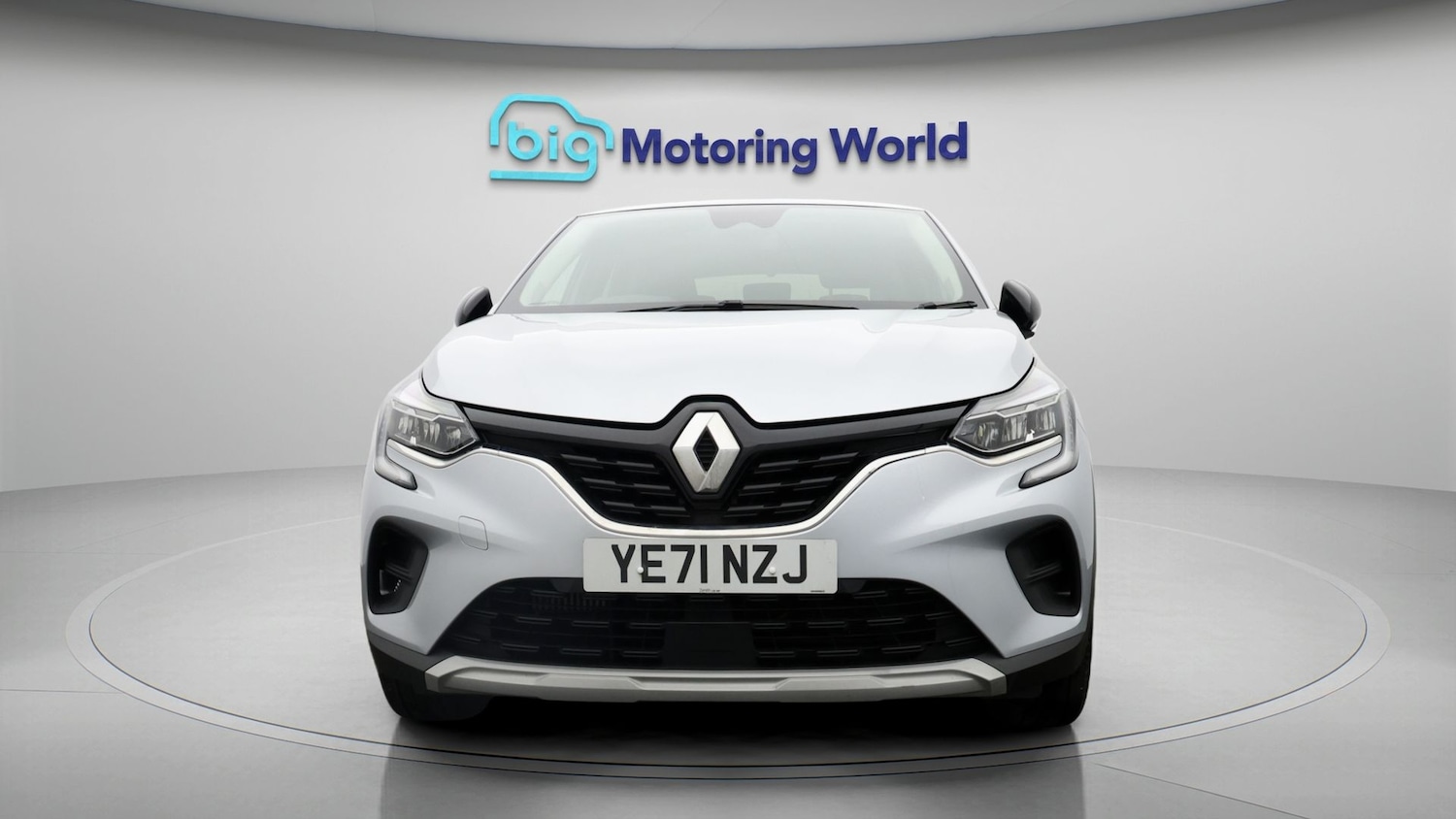 Used Renault Captur 2021 for sale - 77662399: Photo 2