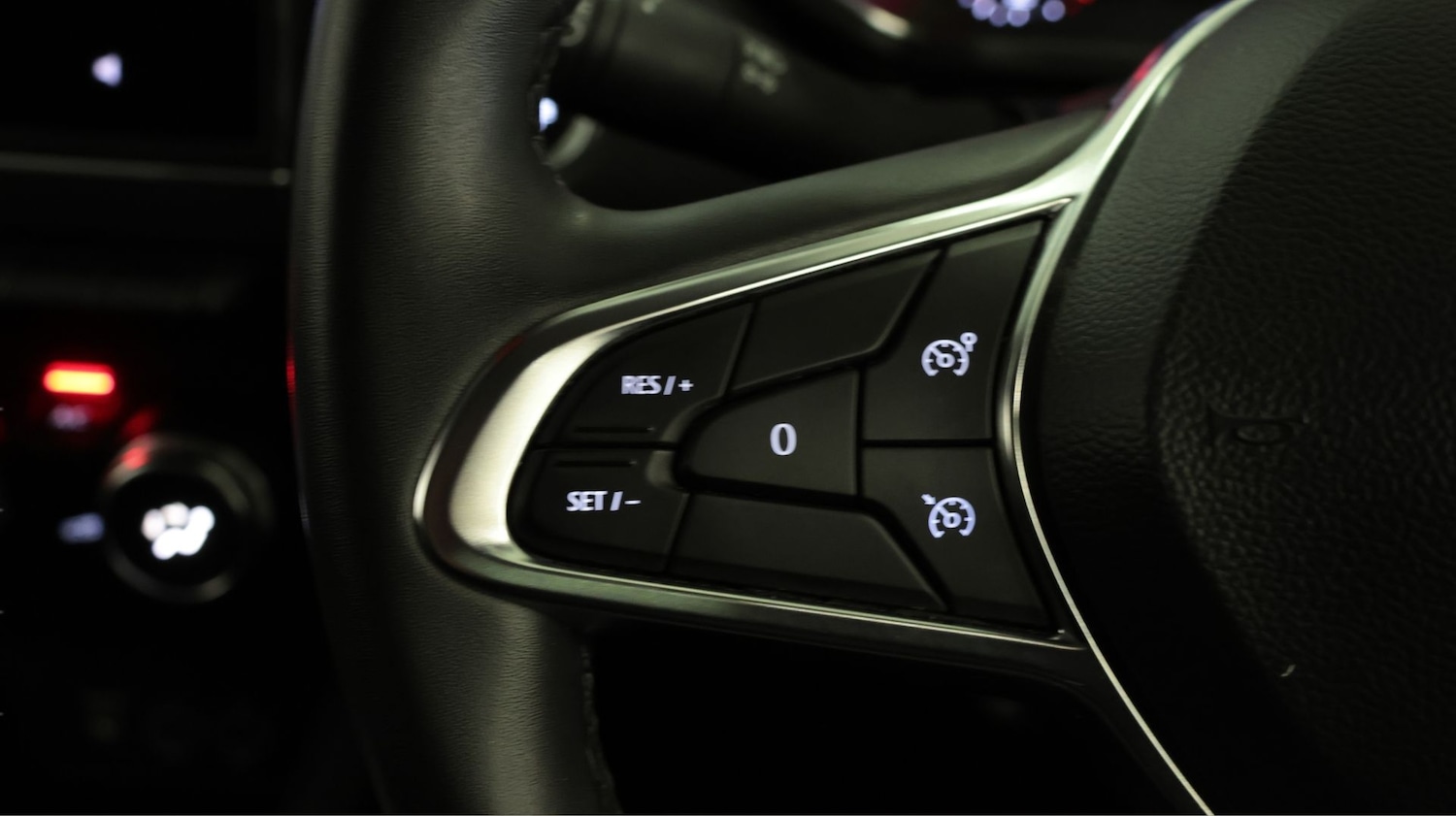 Used Renault Captur 2021 for sale - 77662399: Photo 22