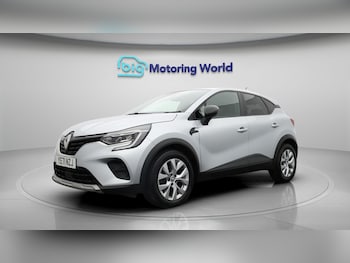 Used Renault Captur 2021 for sale - 77662399: Photo