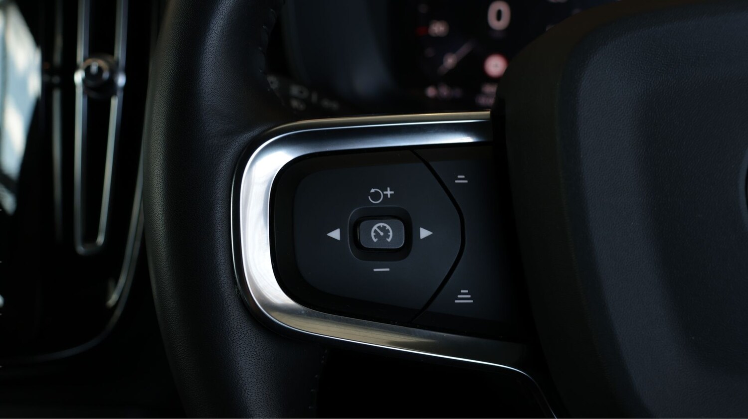 Used Volvo XC40 2020 for sale - 77891505: Photo 21