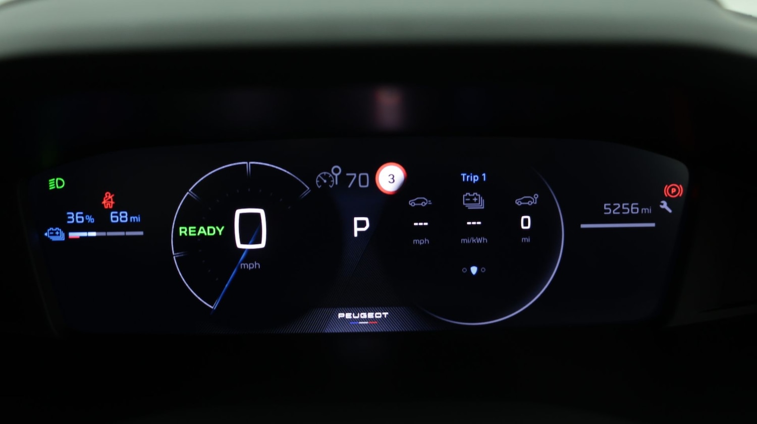 Used Peugeot E-2008 2024 for sale - 78071059: Photo 10