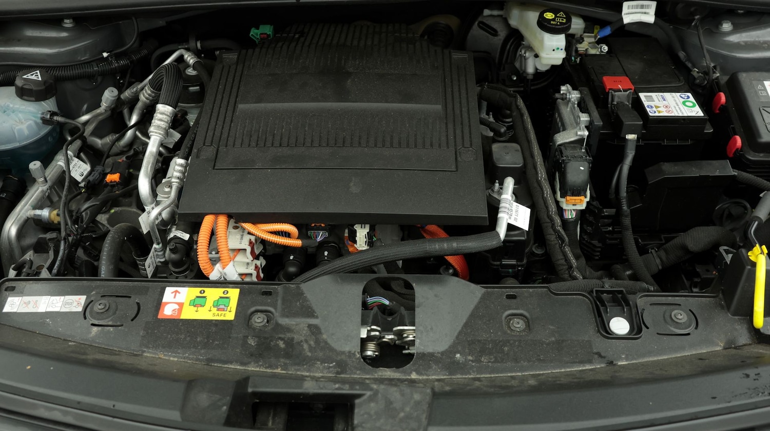 Used Peugeot E-2008 2024 for sale - 78071059: Photo 19