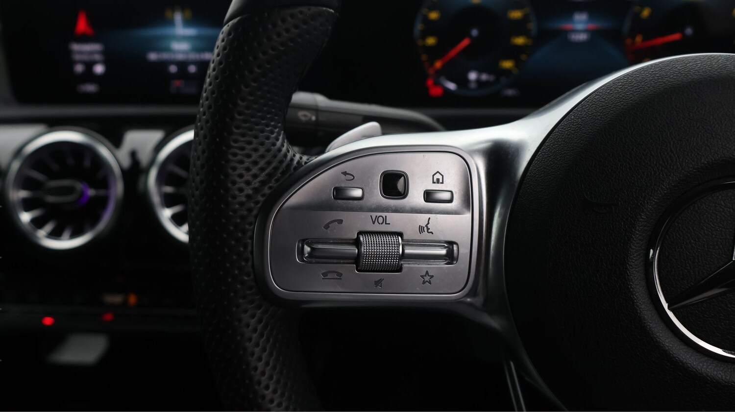 Used Mercedes-Benz CLA 2022 for sale - 77365491: Photo 23