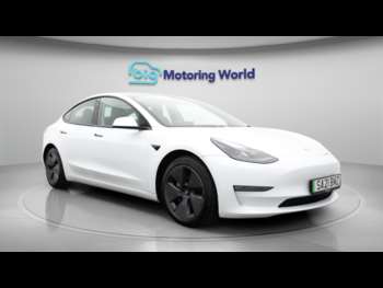 (21) - (Dual Motor) Long Range Saloon 4dr Electric Auto 4WDE (346 ps)