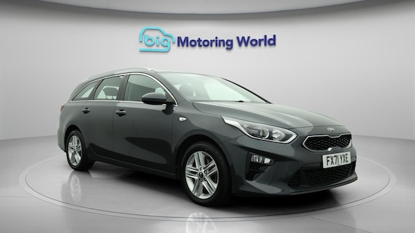 Used Kia Ceed 2021 for sale - 76247274: Photo 2