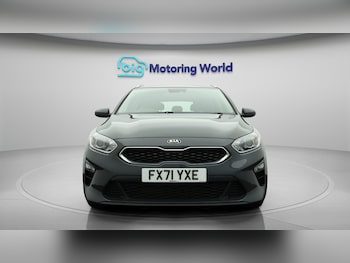 Used Kia Ceed 2021 for sale - 76247274: Photo