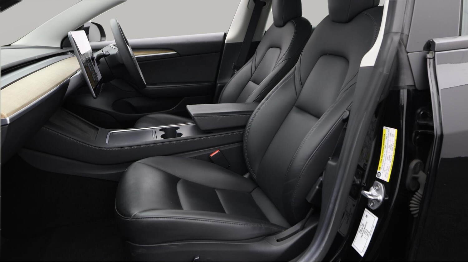 Used Tesla Model 3 2021 for sale - 76658785: Photo 15