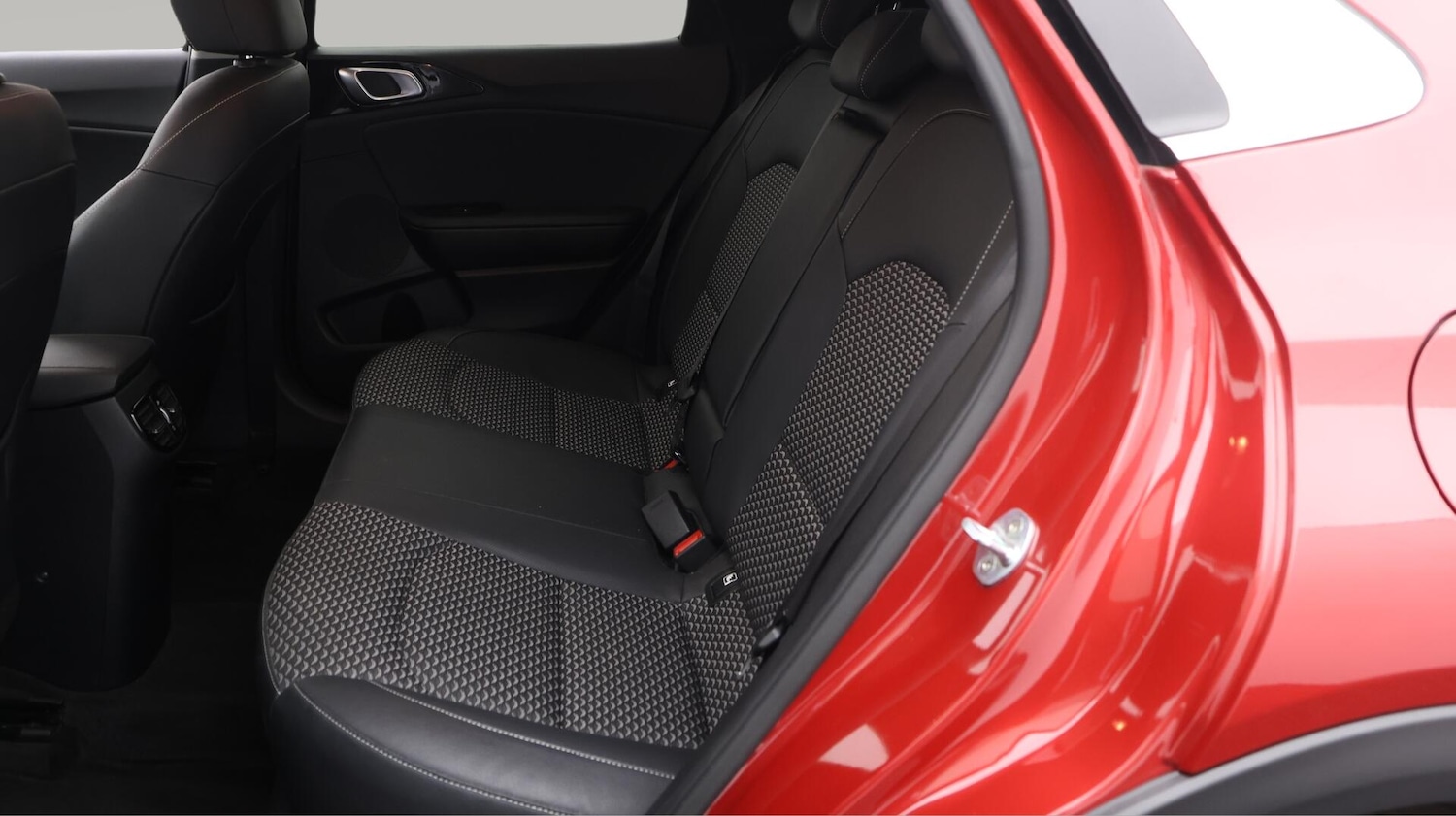 Used Kia XCeed 2022 for sale - 76247189: Photo 17