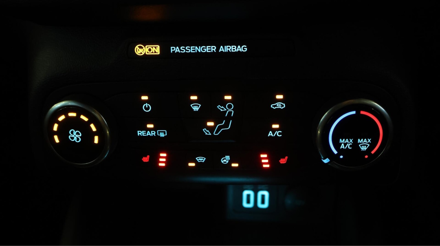 Used Ford Focus 2021 for sale - 76380734: Photo 12