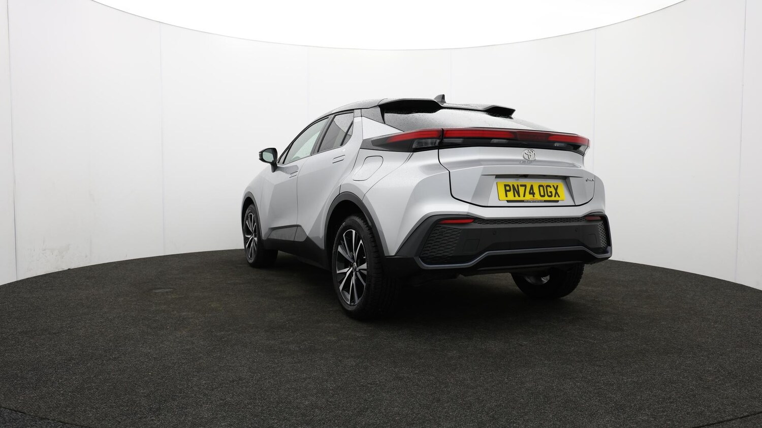 Used Toyota C-HR 2024 for sale - 76658349: Photo 82