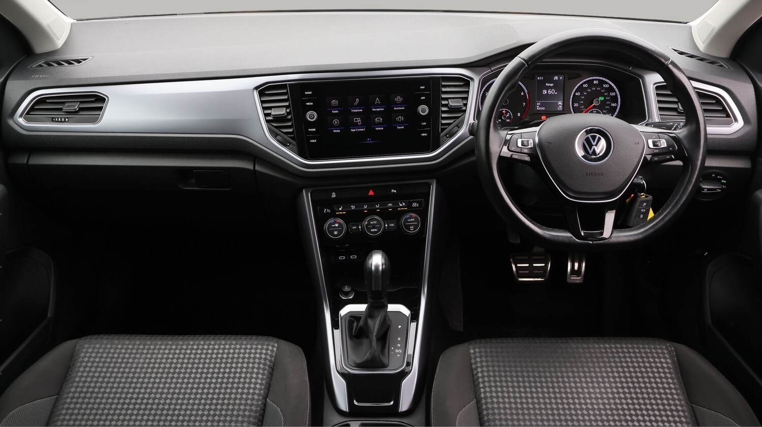 Used Volkswagen T-Roc 2022 for sale - 77729809: Photo 13