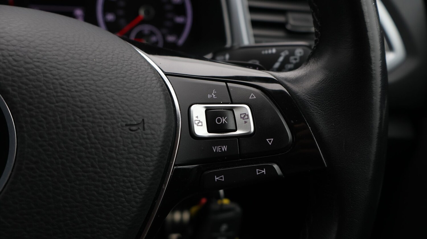 Used Volkswagen T-Roc 2022 for sale - 77729809: Photo 24