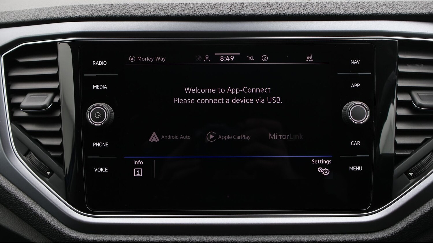 Used Volkswagen T-Roc 2022 for sale - 77729809: Photo 26