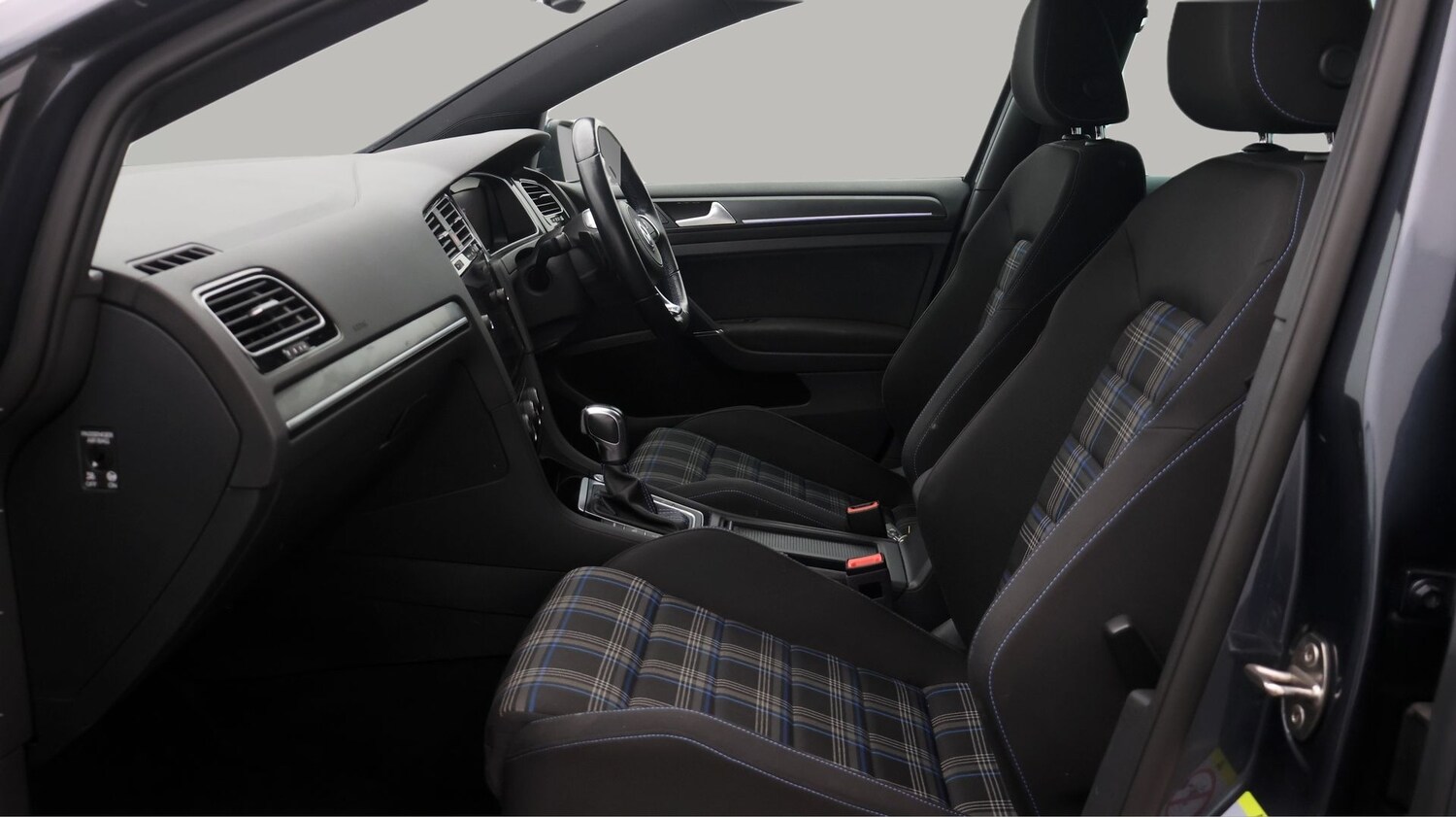 Used Volkswagen Golf 2020 for sale - 77603559: Photo 14