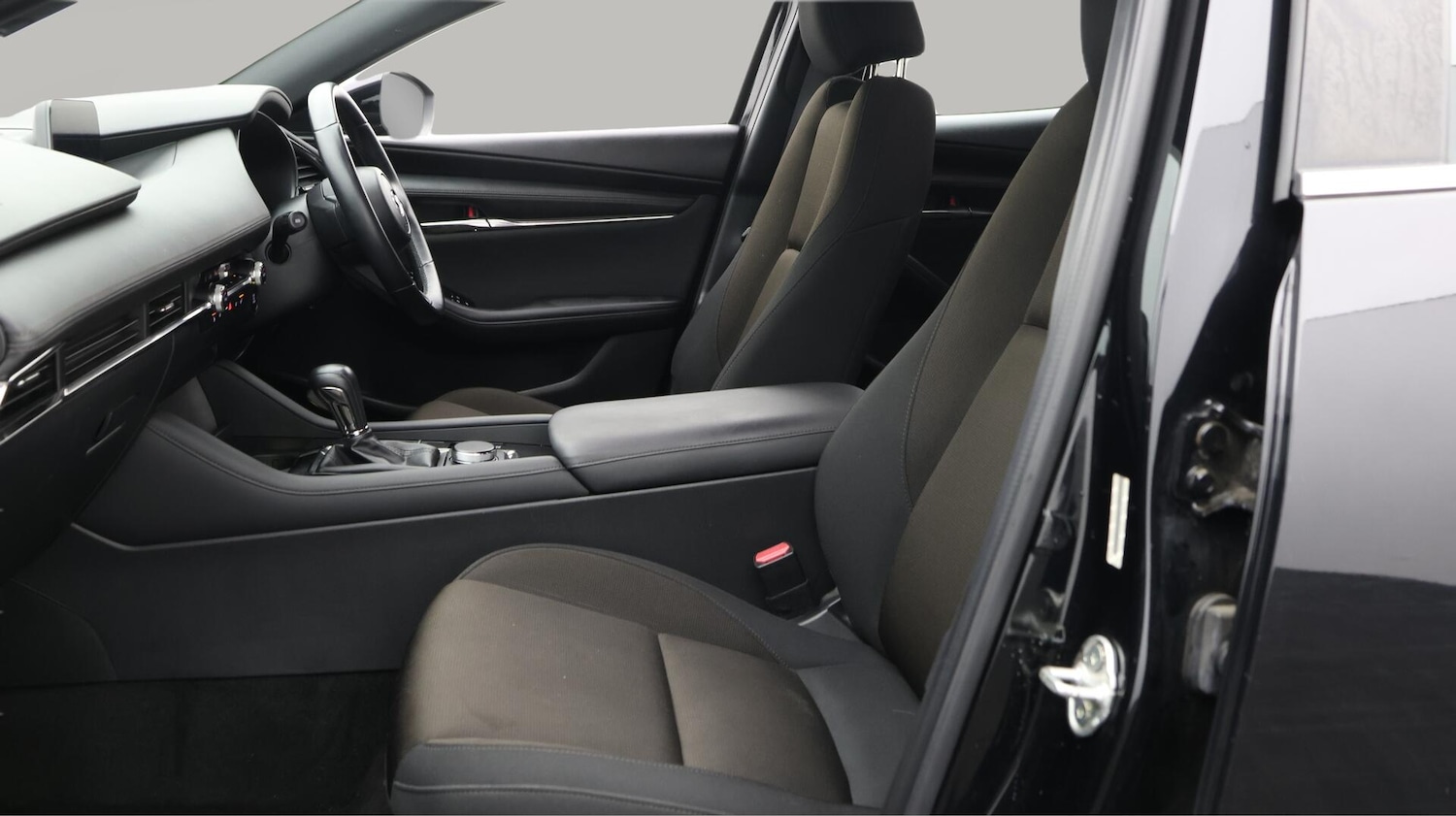 Used Mazda Mazda3 for sale - 76728637: Photo 15