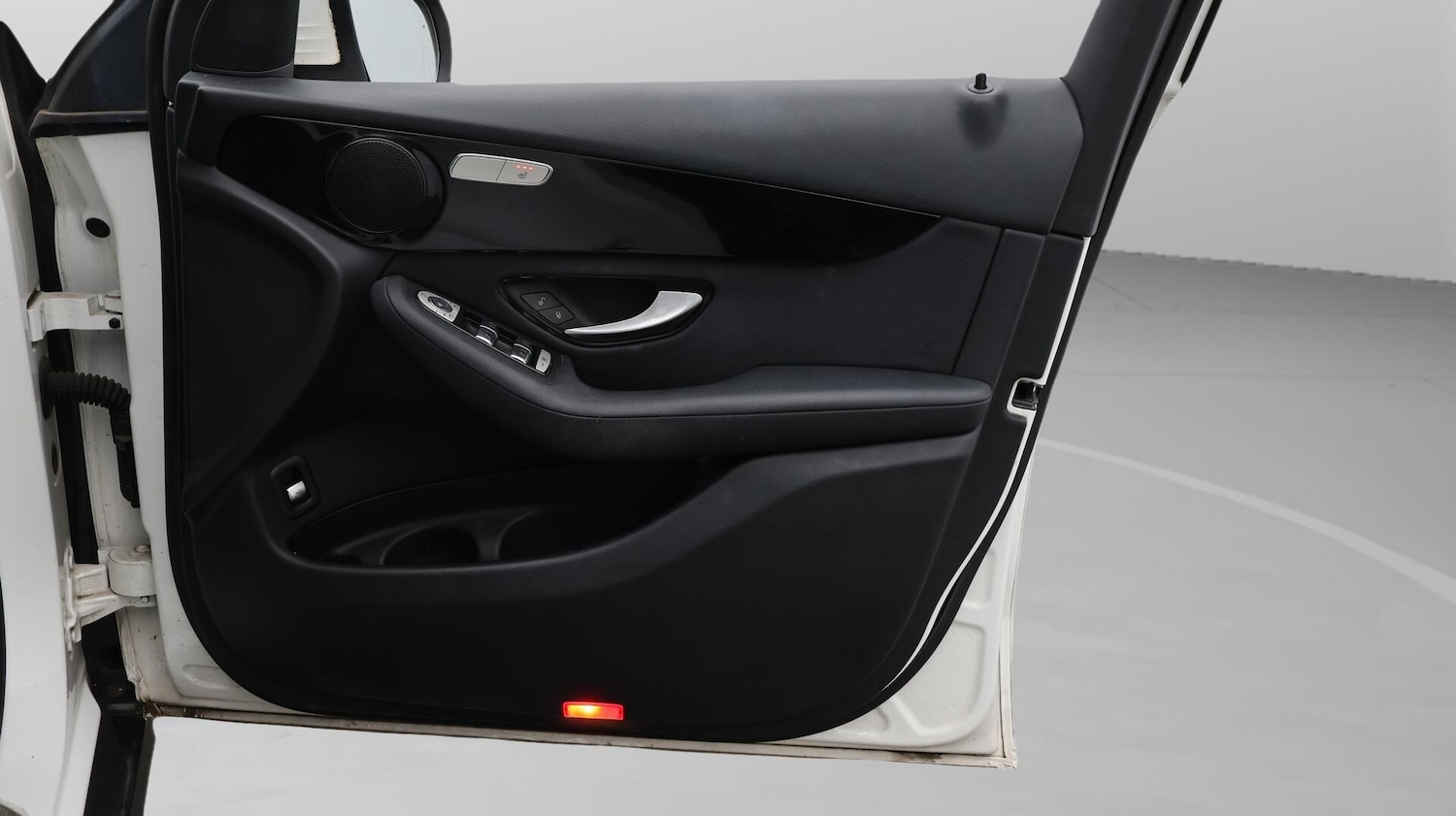 Used Mercedes-Benz GLC 2020 for sale - 76572542: Photo 16