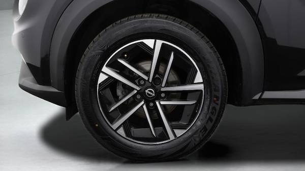 Used Nissan Juke 2024 for sale - 76188525: Photo 29
