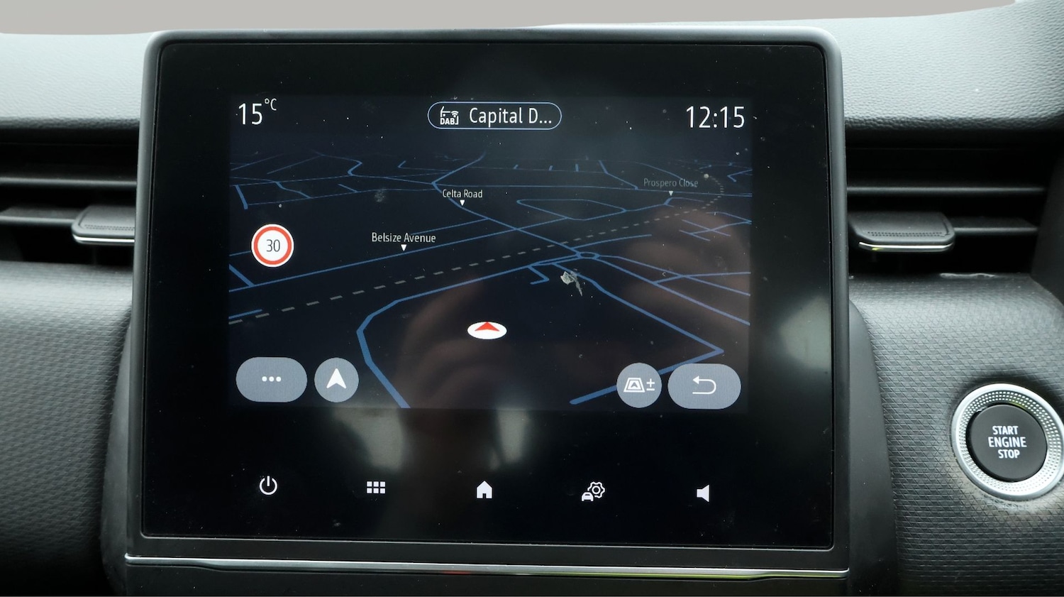 Used Renault Clio 2023 for sale - 77341115: Photo 11