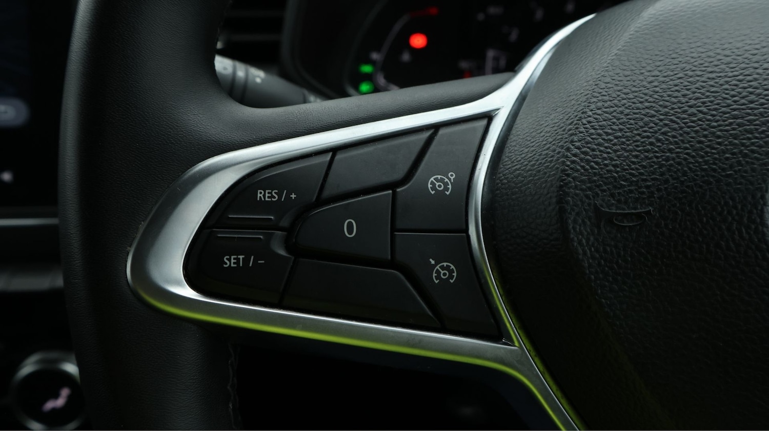 Used Renault Clio 2023 for sale - 77341115: Photo 22