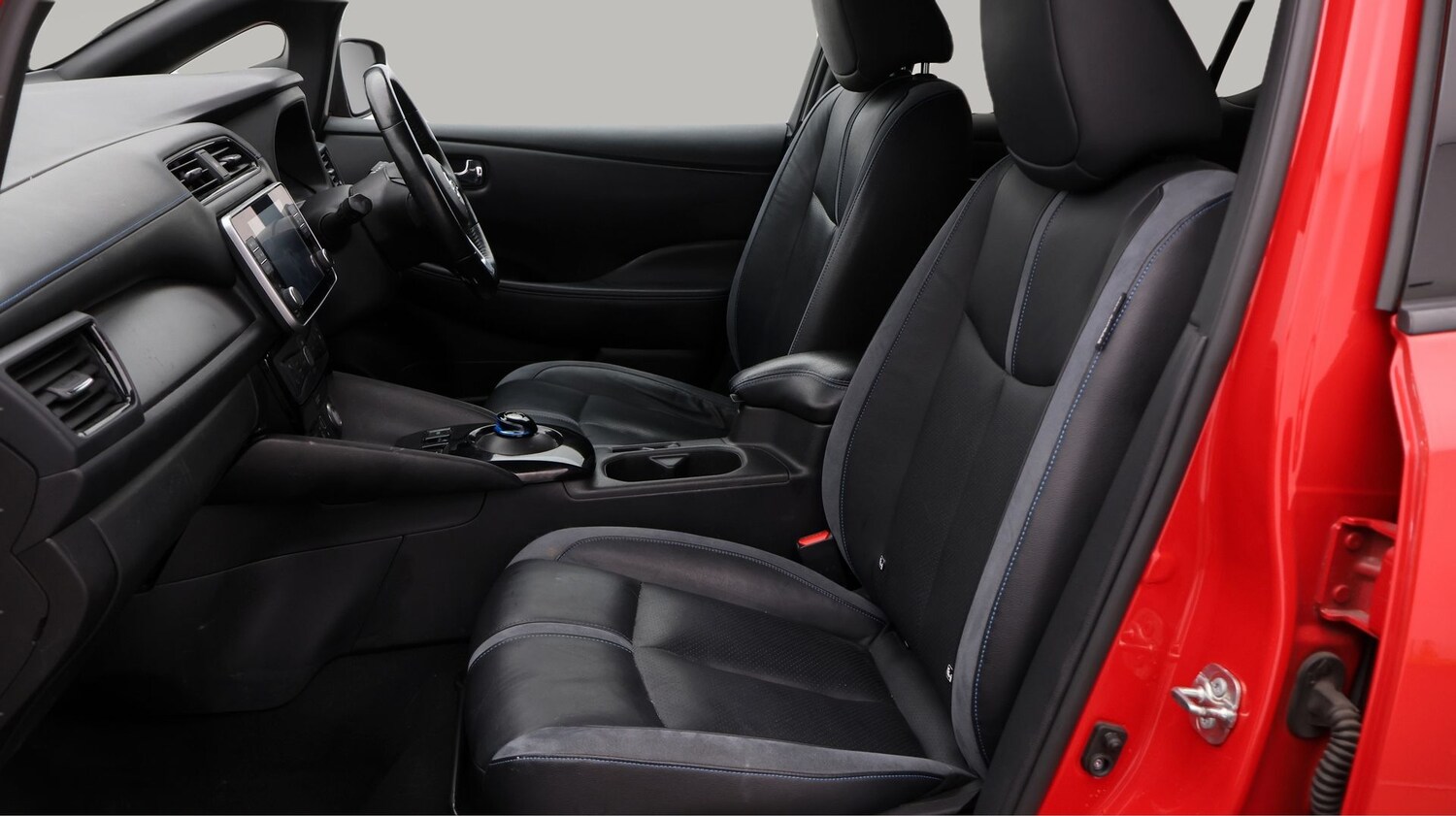 Used Nissan Leaf 2020 for sale - 77418168: Photo 14