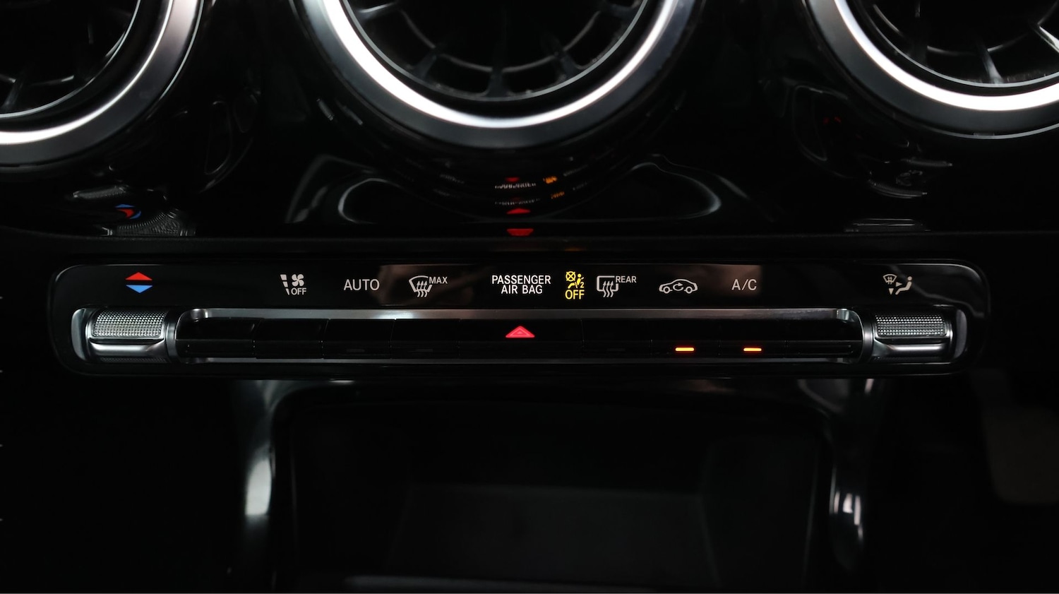 Used Mercedes-Benz A-Class 2020 for sale - 77378330: Photo 12