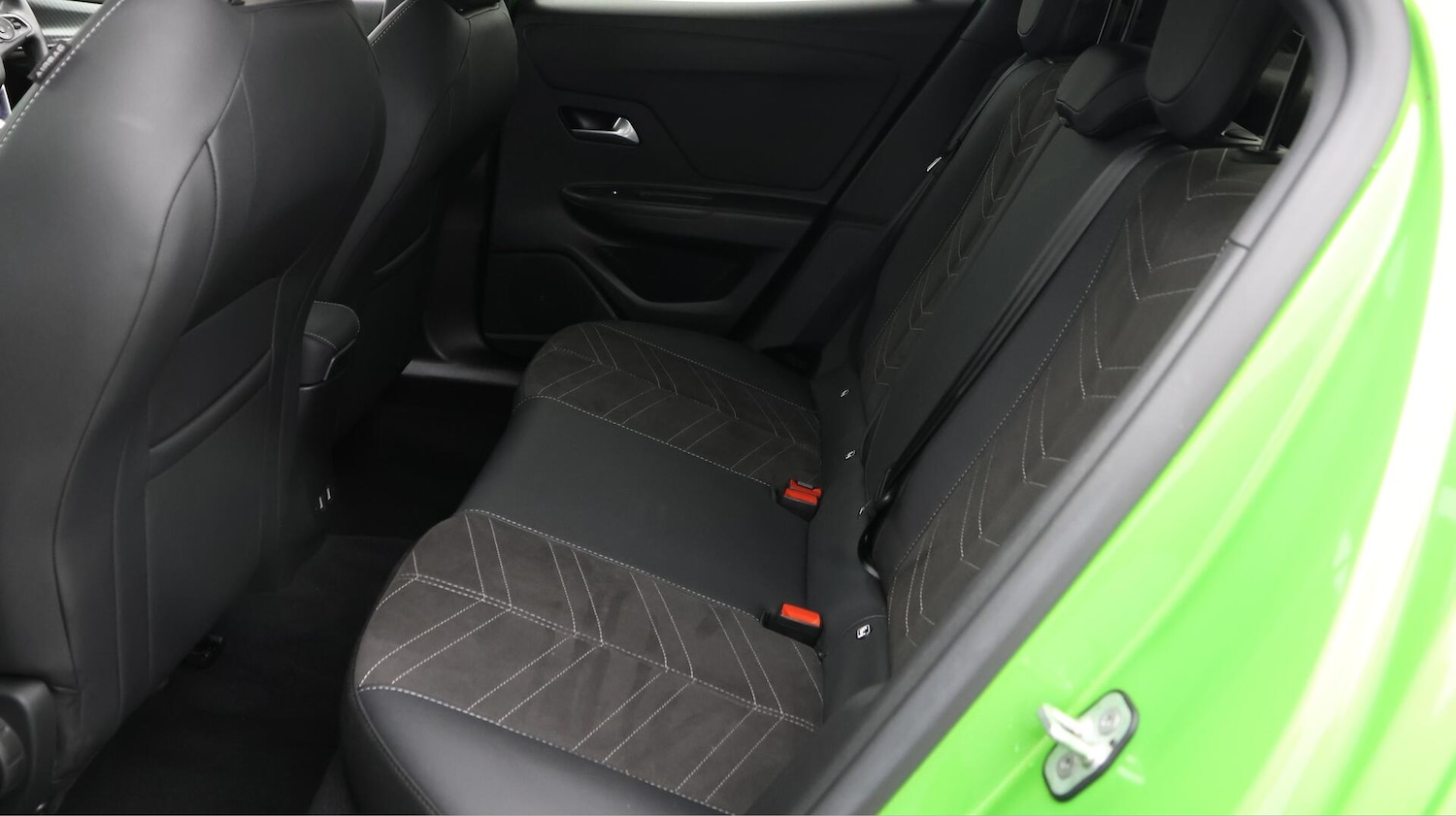 Used Vauxhall Mokka Electric 2023 for sale - 75940808: Photo 17