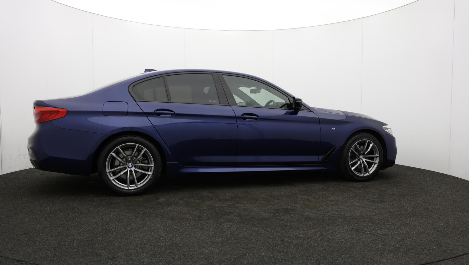 Used BMW 5 Series 2019 for sale - 75707876: Photo 41