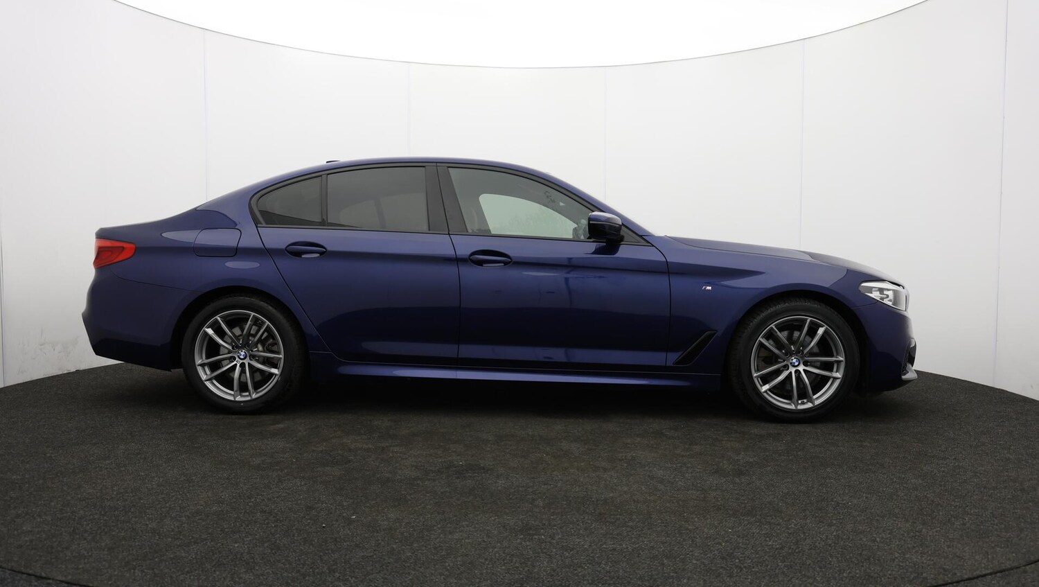 Used BMW 5 Series 2019 for sale - 75707876: Photo 44