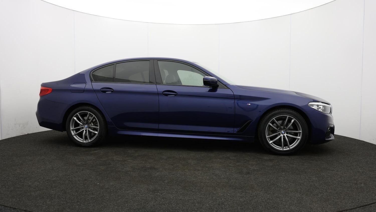 Used BMW 5 Series 2019 for sale - 75707876: Photo 45