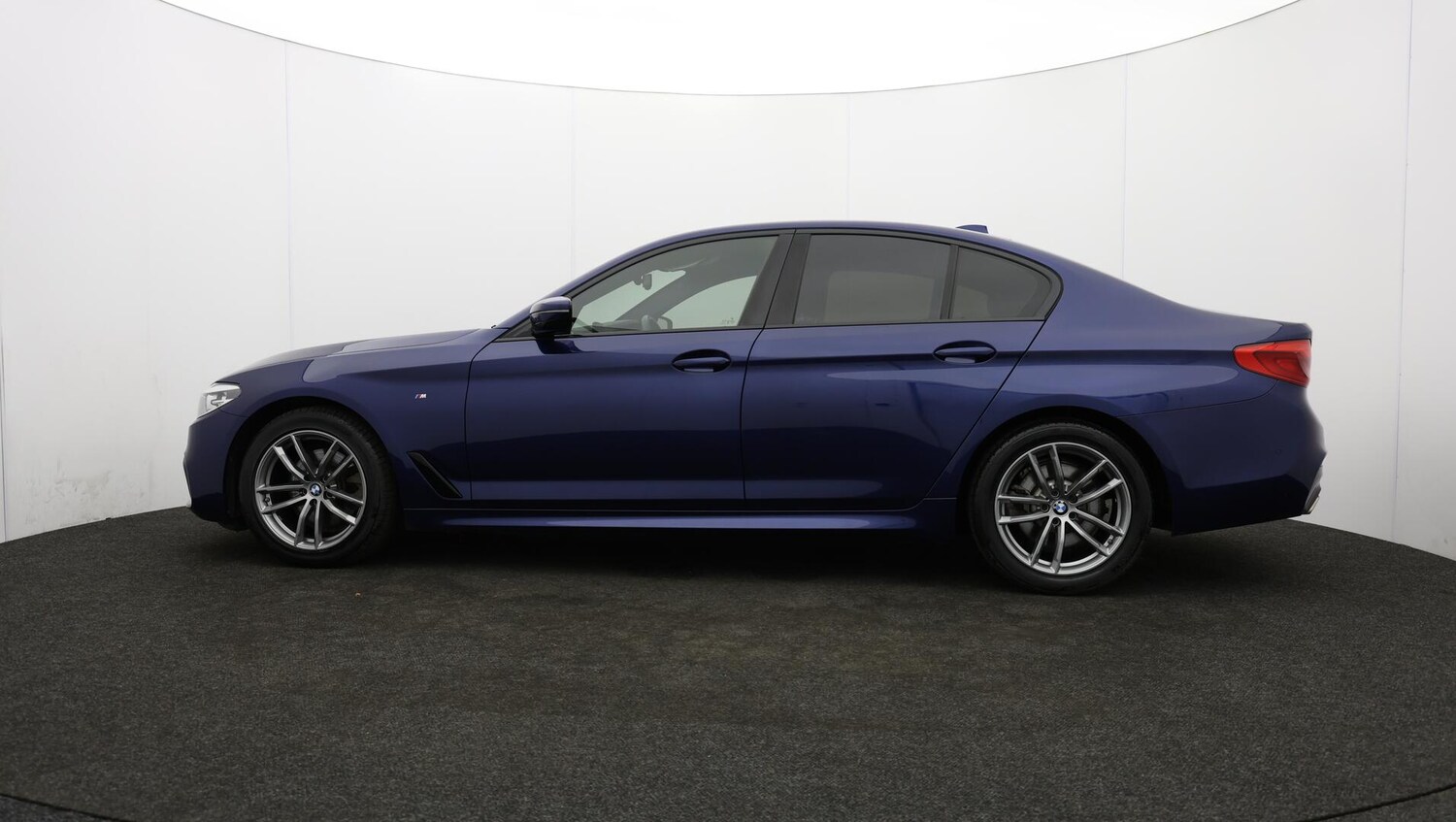 Used BMW 5 Series 2019 for sale - 75707876: Photo 74