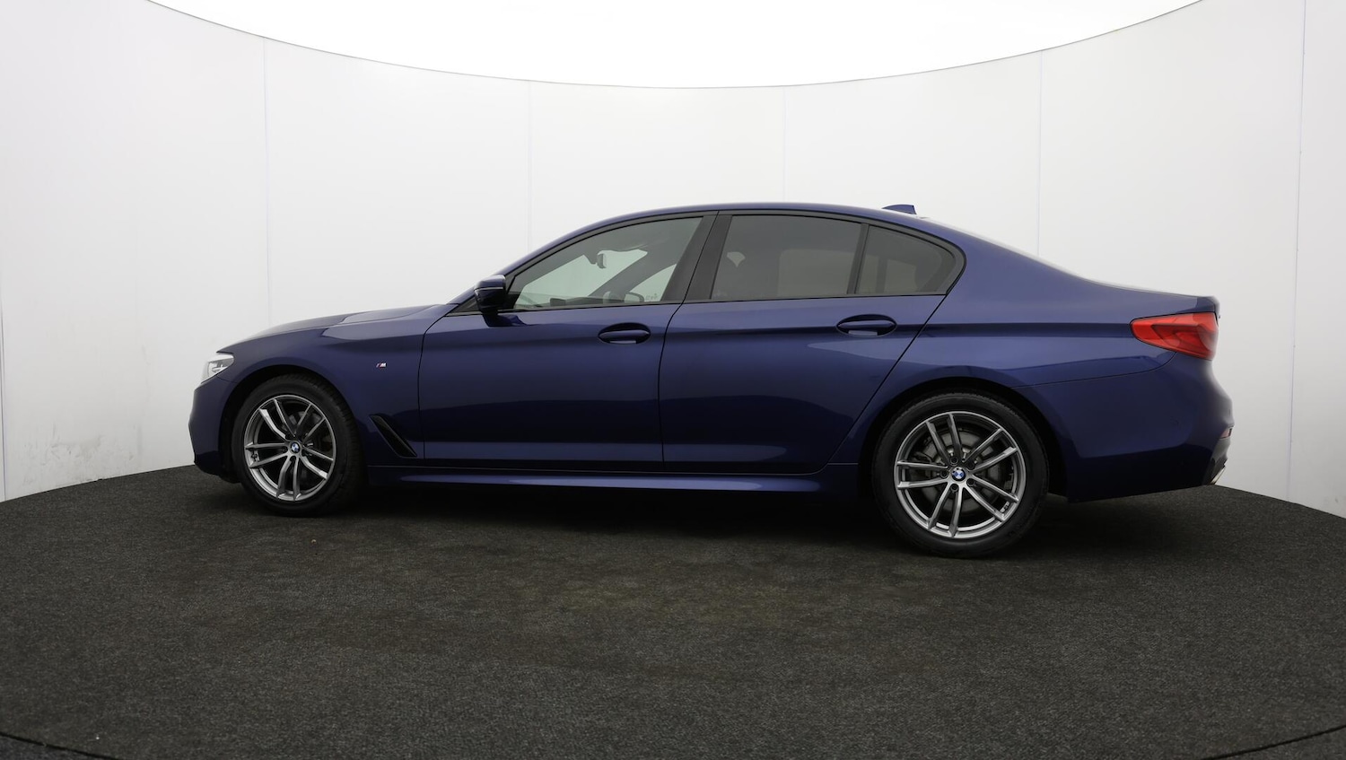 Used BMW 5 Series 2019 for sale - 75707876: Photo 75