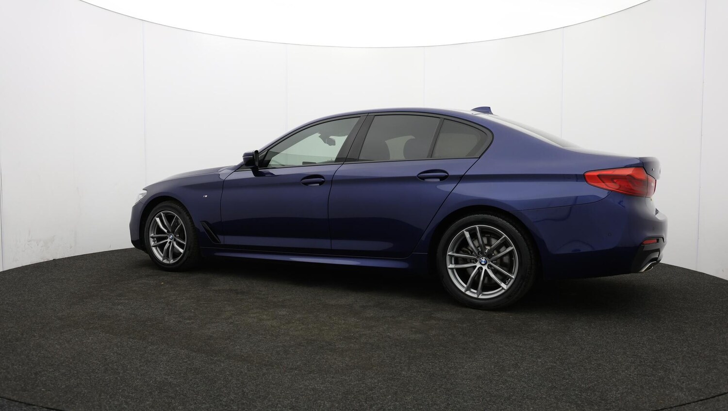 Used BMW 5 Series 2019 for sale - 75707876: Photo 77