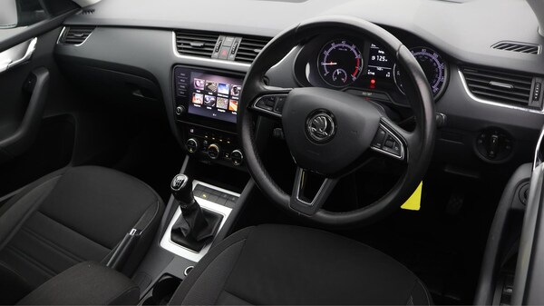 Used Skoda Octavia 2020 for sale - 76270932: Photo 10
