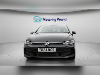 Used Volkswagen Golf 2024 for sale - 76521702: Photo