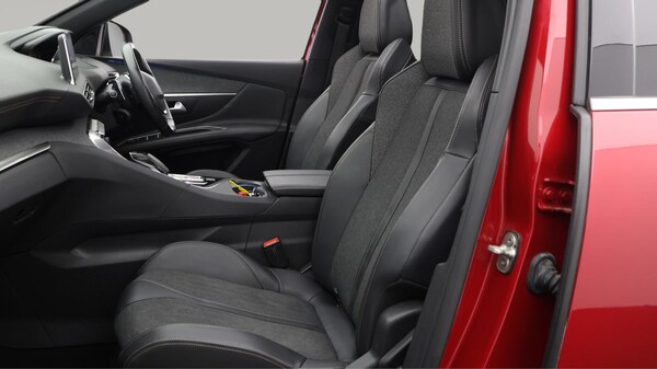 Used Peugeot 3008 2019 for sale - 76282947: Photo 15