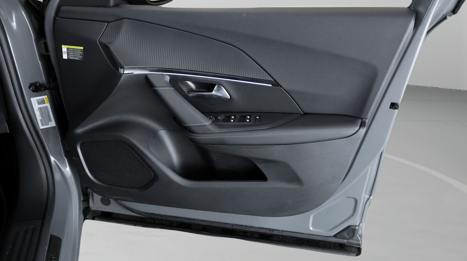 Used Peugeot 2008 2025 for sale - 77445618: Photo 14