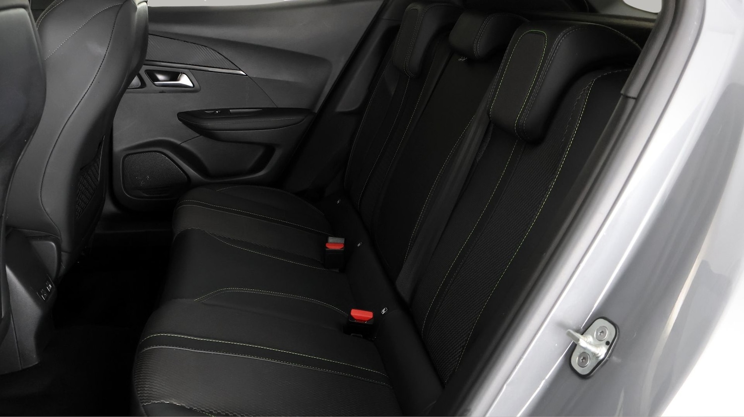 Used Peugeot 2008 2025 for sale - 77445618: Photo 15