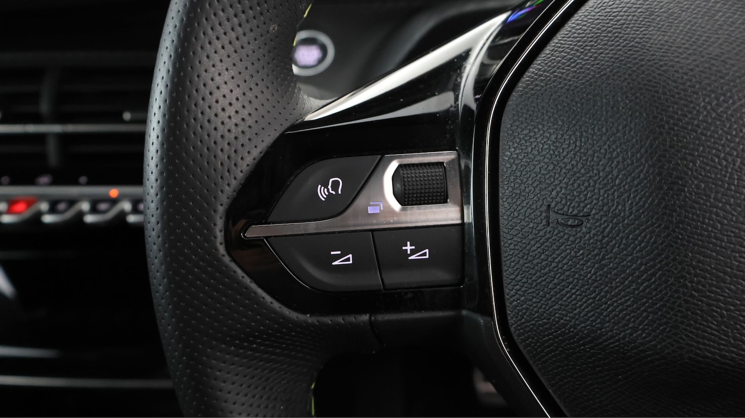 Used Peugeot 2008 2025 for sale - 77445618: Photo 21