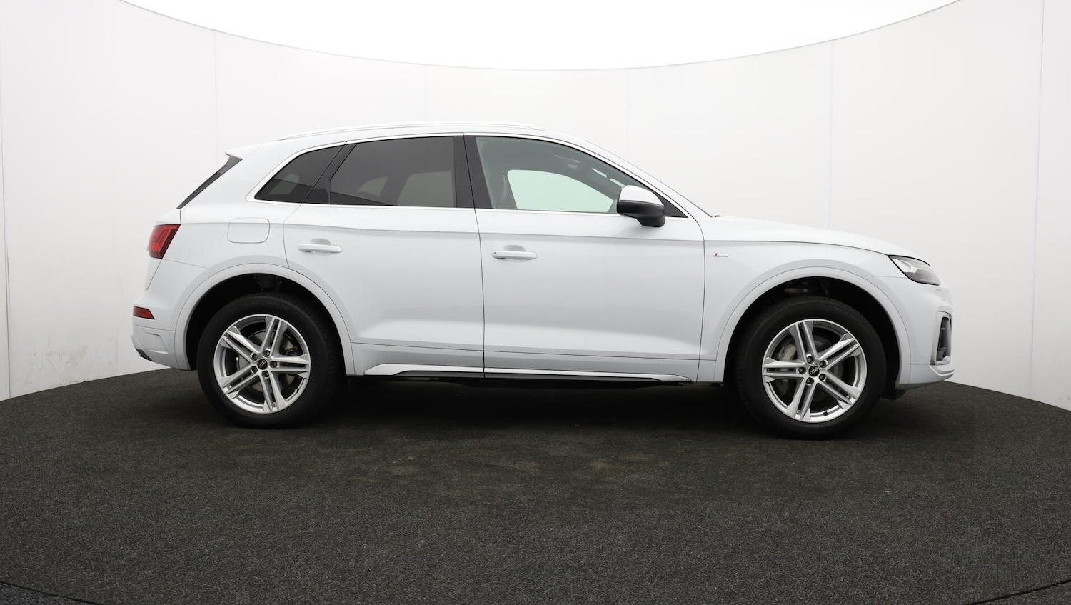 Used Audi Q5 2021 for sale - 76122365: Photo 45