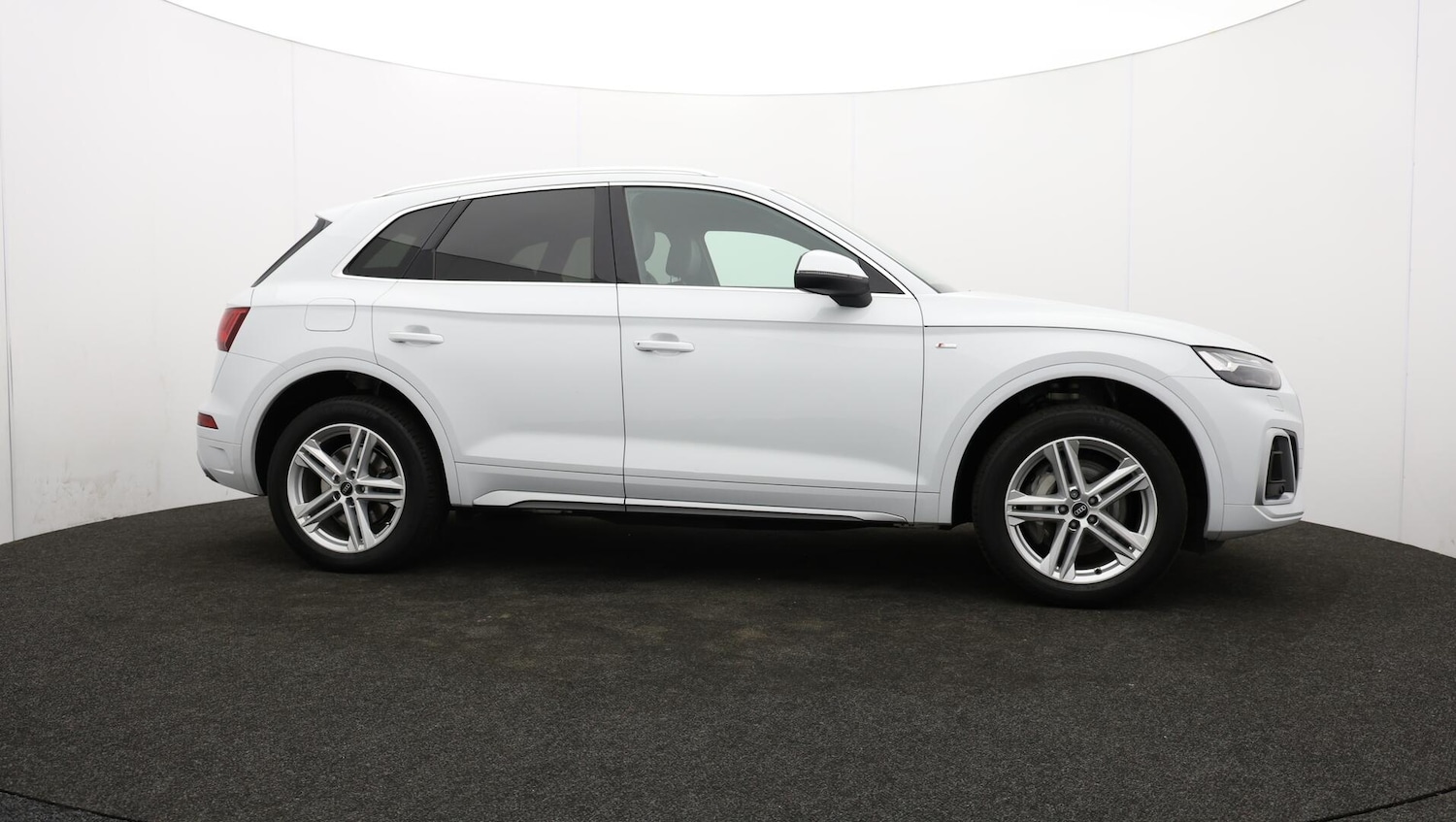 Used Audi Q5 2021 for sale - 76122365: Photo 46