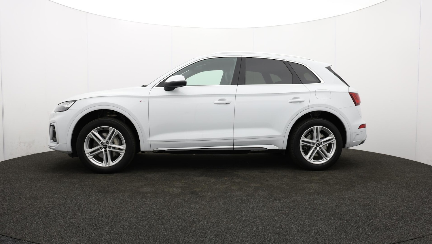 Used Audi Q5 2021 for sale - 76122365: Photo 73
